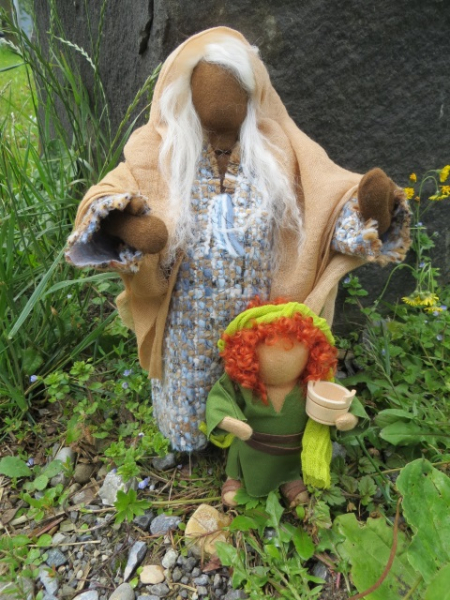 Mädchen im Fransenkleidchen - Kleinkind 14 cm